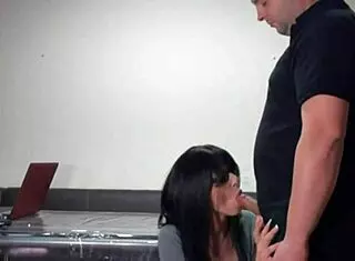 Hot Brunette Amateur MILF in Action