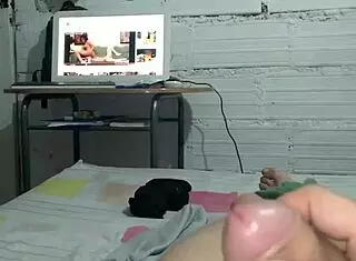 Me masturbating solo until my sister helps with cumshot?