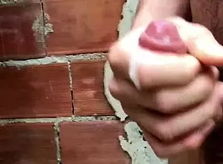 Amateur Bricklayer Caught Cumming On Construction Site