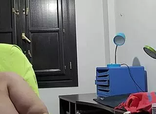 I am coolmarina, old fat in the office