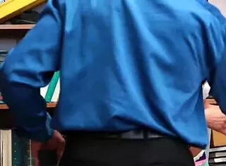 Brunette Thief Davina Davis Blows Long Schlong in Office Burglary