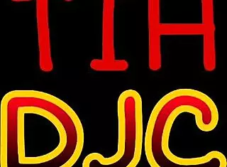 fucking the hot young girl hidden from parents, so sneaky 😈