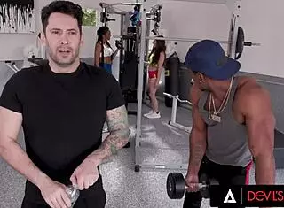 Hot Ebony Kira Noir Bangs White Cock in Wild Swingers Party!