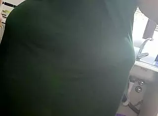 Mature Coolmarina Feels Like A Slut And Stops Housework To Fuck Hard