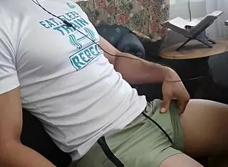 Latino sabroso shares his story