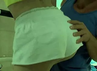 i'm the cum guzzling classy babe getting ass fucked