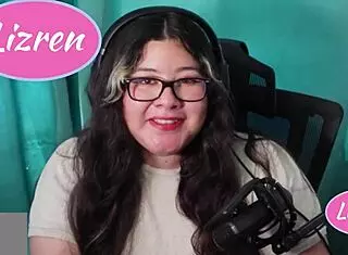 Lizren Reacciona A Una Modelo Porno Amateur!