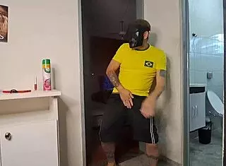 My father's cuckold situation with my young stepmother