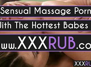 Tiffany Doll החמה מלקקת את הכוס הרטובה של India Summers אחרי סשן עיסוי לוהט! 🔥