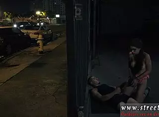 giant woman dominates guys do make passes at damsels who wear glasses in hardcore session