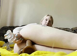 Penetración Doble Brutal para la Rusa Linda.