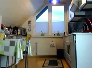 Sexydeas milf twerking in lingerie on webcam