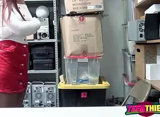 i'm the hot redhead thief sucking guard's cock on desk