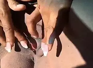 Thot squirts in front seat during homemade bbw ebony masturbation