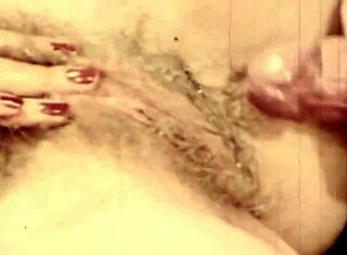 Izgubljen v vintage temnem Londonu z lezbijskimi ljubimci iz swingerskih šestdesetih