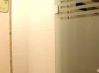 Maintenance technician at Hotel Ibis gets lucky with guest in public creampie outdoor encounter