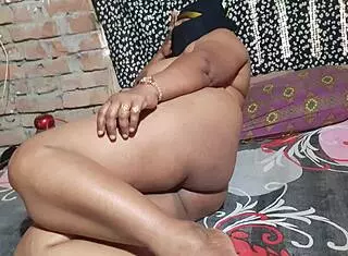 Indian goddess performs intense pussy sucking action