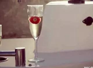 do you feel the power of lesbian lust with friends?