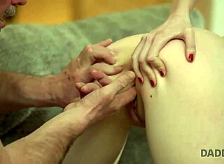 4K sećanje na tesnu pičku ruske tinejdžerke i pušenje starca