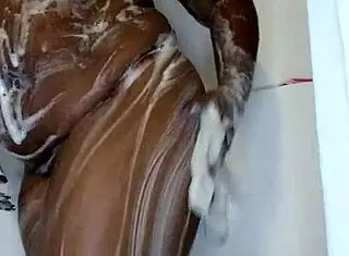 She's all wet in the homemade video with her mature body.