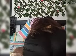 Big ass secretary lets boss fuck her for the job part 1 😈