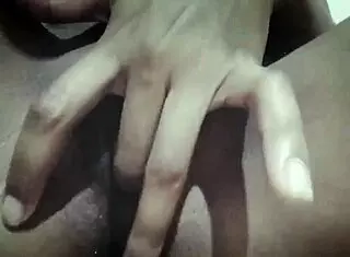 aninha gostosa siririca se inscreva para conteúdo exclusivo