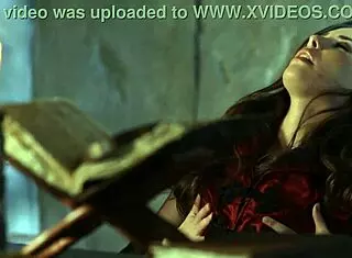 She Masturbates While Writing a Letter in Medieval Fantasy