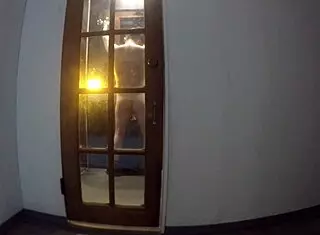 Gigi Breeze Performs Intense Blowjob At The Glory Hole!