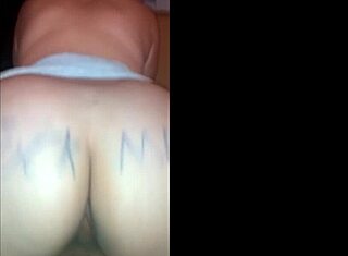 Fucker min eksotiske kusine med store titter og rumpe er intens og hardcore