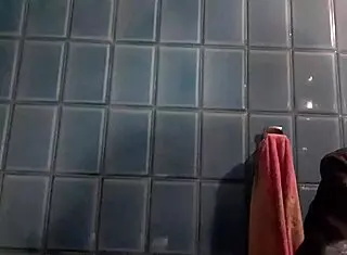 Does Melvin C Have A Monster Cock?