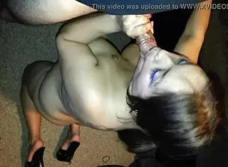 My wifey spreads legs and sucks me off 😏