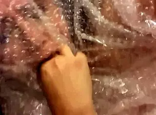 Wow, check this 2019 footage of me wanking with tampon string out!