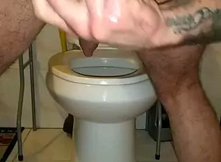 Intense Dildo Fucking Deep In Huge Ass