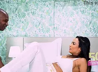 i love belinha taking it hard for just 50 reais