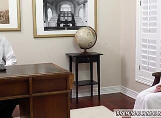 Webcam teen pár skúša anal prvýkrát od detstva