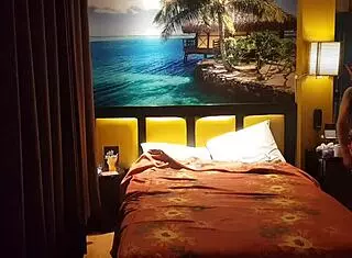 look at this peruvian beauty in her red corset, so sexy