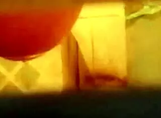 quay len em sinh vien tam trong nha 😏 an sex bi an