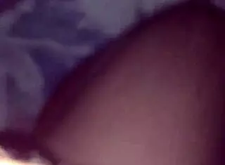 i'm watching this mexican guy showing his cock in a trimmed video