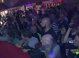 soraya wells gets drilled hard with fisting and squirting?