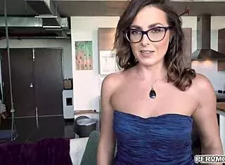 helena price grabs stepson's cock and sucks it by the pool