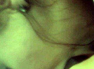 ผมโดนดูดควยยักษ์โดยสลัดขาวสกปรกในมุมมองบุคคลที่หนึ่ง 😈