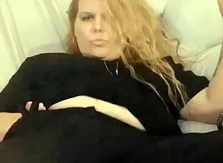 Mature BBW Babe Fingering Herself To Cum.