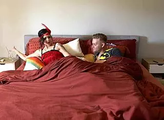 halloween vlog with tattooed couple and milf