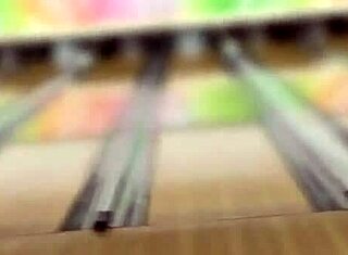 Amina 18 Idol จับควยแทนไมค์ ร้องเพลงและเต้นบนเตียง ตอนที่ 1