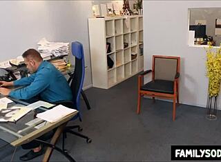 pisarniška afera s pastorko tajnico in šefom očimom, kar twist