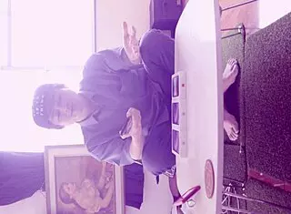 The First Live Phone Call Experience in Japanese Entertainment