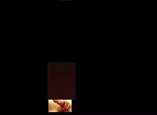 Hot girl performs on webcam show!