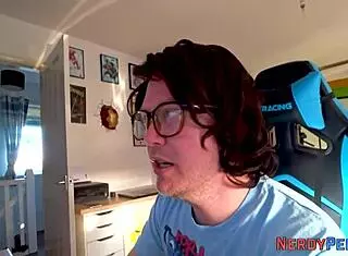 First Time Newbie Sucks Leeds Dork In High Definition Reality Scene With Facial