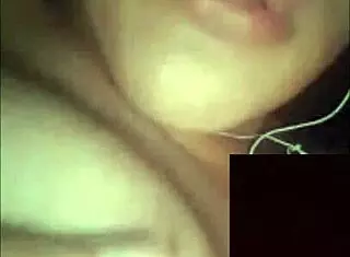 Hot girl performs on webcam show!