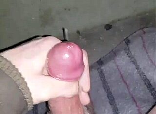 Bisexualni Markus se šljepka javno